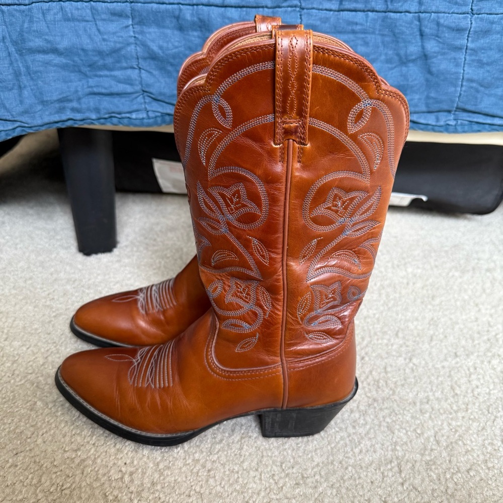 Ariat Women's Heeled Boots in Rich Brown